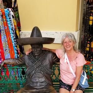 Meet your Posher, Joan